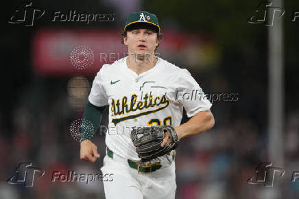 MLB: San Francisco Giants at Athletics