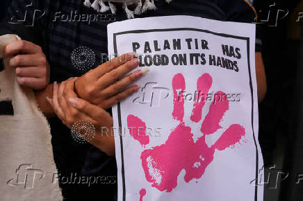 Protest against Palantir and their contract with ICE