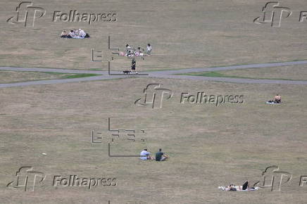 Heatwave continues in Britain