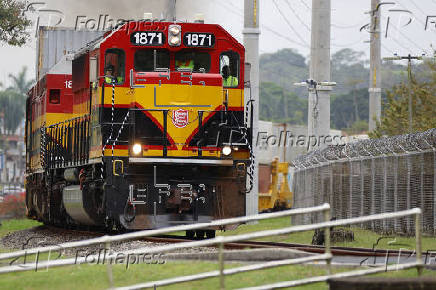 Optimismo en Panamá por compra del ferrocarril del Canal de Panamá por división de Maersk