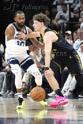 NBA: Playoffs-Golden State Warriors at Minnesota Timberwolves