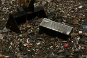 Atlantic Ocean protected from garbage by Ocean Cleanup barriers in Guatemala