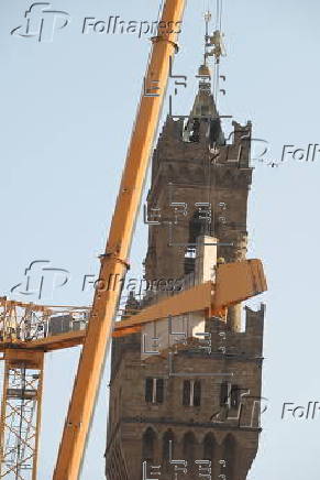 Florence removes 60-metre crane at Uffizi Galleries after two decades