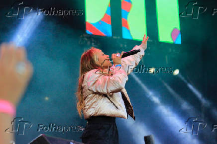 Cantora Bruna Karla participou do evento Marcha para Jesus.