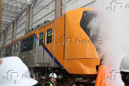 Governador Tarcisio entrega 1° trem para linha 6 do metrô - SP