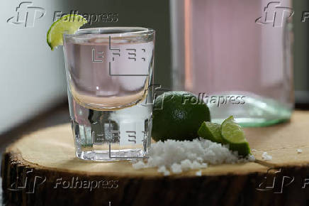 Tequila rosado con jamaica: la innovación mexicana que da vuelta al mundo