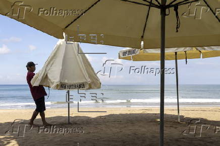 The occupancy rate of rooms in star hotels in Indonesia decreased
