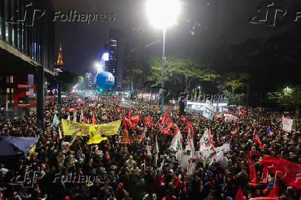 Protesto pela Taxação dos Super-Ricos