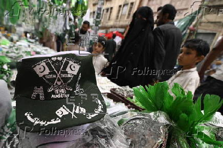 Independence day preparations in Pakistan