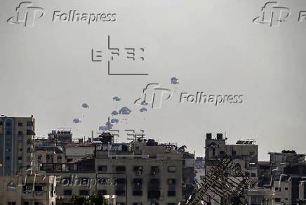 Humanitarian aid airdropped over northern Gaza