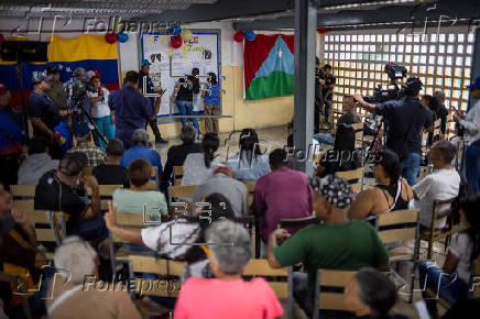 Las bases del chavismo celebran asambleas para postular candidatos a comicios municipales