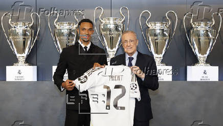 Presentación de Trent Alexander-Arnold