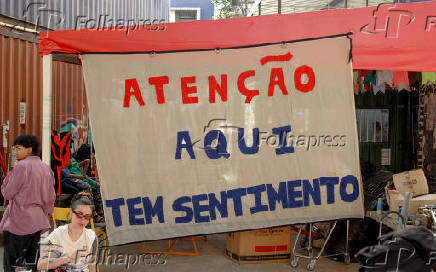 Manifestação contra a desapropriação do Teatro Contêiner