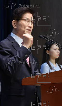 Presidential contender Lee Jun-seok of the minor opposition party