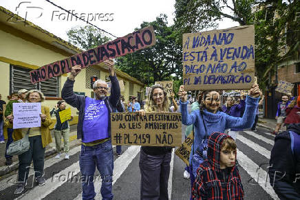 Protesto em São José dos Campos contra o PL da Devastação