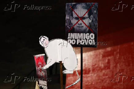 Manifestação pela taxação dos bilionários e pelo fim da escala 6x1 em São Paulo