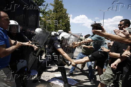University students clash with police near Athens