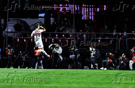 Match between São Paulo and Athletico Paranaense for the Brazilian Cup