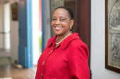 Mmaikeletsi Melanie Dube, consulesa