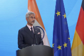 El ministro de Exteriores de la India, Subrahmanyam Jaishankar, comparece ante la prensa con el ministro de Exteriores alemán, Johann Wadephul.