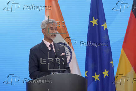 El ministro de Exteriores de la India, Subrahmanyam Jaishankar, comparece ante la prensa con el ministro de Exteriores alemán, Johann Wadephul.