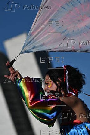 Brasilia celebra el Orgullo LGBT con multitudinaria marcha y mensajes de igualdad
