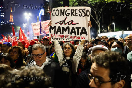 Manifestação pela taxação dos bilionários e pelo fim da escala 6x1 em São Paulo