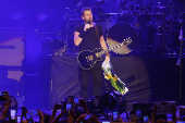 O vocalista Chad Kroeger, do Nickelback, durante show