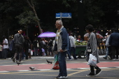 Domingo de frio na Av. Paulista aberta para pedestres em São Paulo