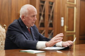 Russian President Putin meets with Rostec CEO Chemezov in Moscow