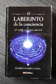 El nicaragüense Ricardo Cuadra publica su primera novela: 'El laberinto de la conciencia'