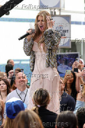 Singer Jessica Simpson performs on NBC?s ?Today? show at Rockefeller Center in New York