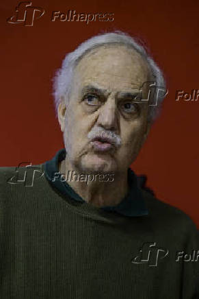 Dr. Carlos Nobre pesquisador das Emergencias Climaticas ministra palestra