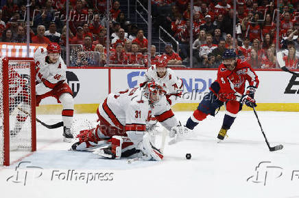 NHL: Stanley Cup Playoffs-Carolina Hurricanes at Washington Capitals
