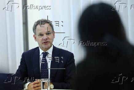 Dutch Foreign Minister Caspar Veldkamp holds press conference in Beijing