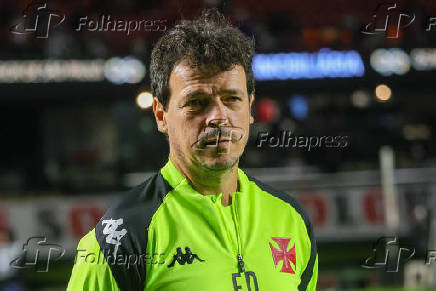 Partida entre são paulo e vasco pelo campeonato brasileiro