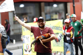 “El gallo nace para pelear”, exclaman miles de mexicanos en defensa de esta tradición