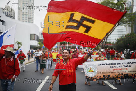 Panameños protestan contra la ley del seguro social y el acuerdo de seguridad con Estados Unidos