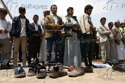 Yemenis perform Istisqa rain prayer due to drought