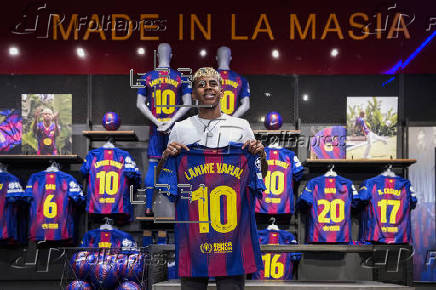 Lamine Yamal hereda el '10' de Messi, Maradona, Ronaldinho y Romario