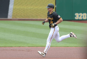 MLB: Chicago Cubs at Pittsburgh Pirates