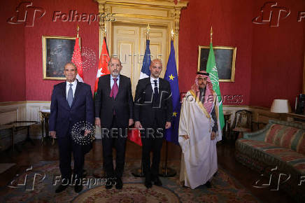 French Foreign Minister Barrot meets counterparts from Egypt, Jordan, and Saudi Arabia, in Paris