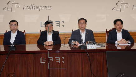 Meeting on macroeconomic, financial affairs