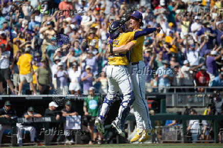 NCAA Baseball: College World Series-Coastal Carolina v LSU