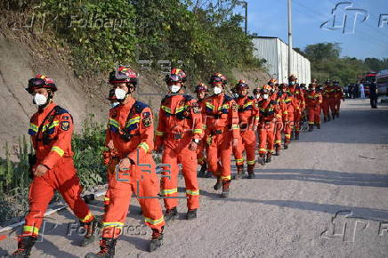 Rescue underway after carbon monoxide leak traps workers in Chongqing railway tunnel