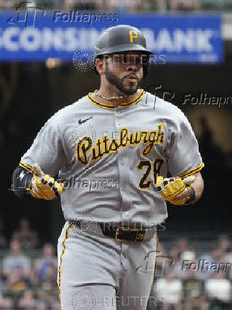 MLB: Pittsburgh Pirates at Milwaukee Brewers