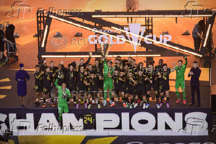 Soccer: Concacaf Gold Cup-Final-Mexico at USA