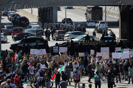 Protest following multiple detentions in downtown Los Angeles