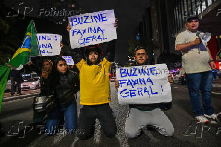 Bolsonaristas fazem protesto na Av. Paulista - SP