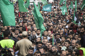 Apoiadores palestinos do movimento islâmico Hamas participam de manifestação